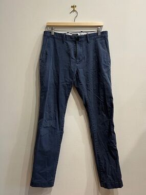 J.Crew Men’s Bluish Gray Stretch Chino Pants 31x32